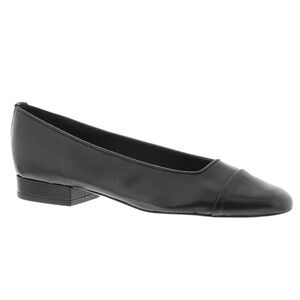 VANELi Black Leather Cap Toe Pumps Size 8.5 W Work Shoes Classic Office Career